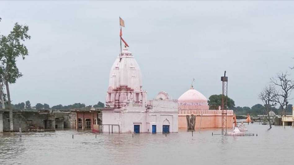 सरदार सरोवर बांध के सीजन में पहली बार नौ गेट खोले, कोटेश्वर तीर्थ पांचवीं बार जलमग्न