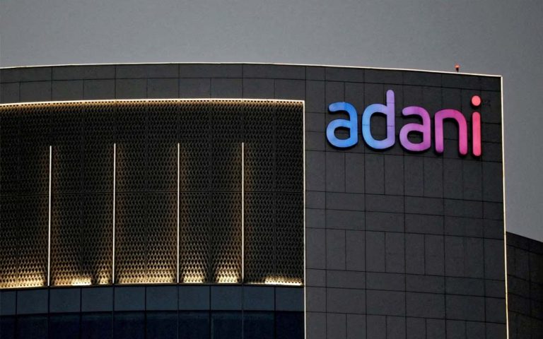 Gautam Adani के हाथों में Bangladesh की किस्मत, 80 अरब डॉलर का क़र्ज़ कैसे चुकाएगा Bangladesh