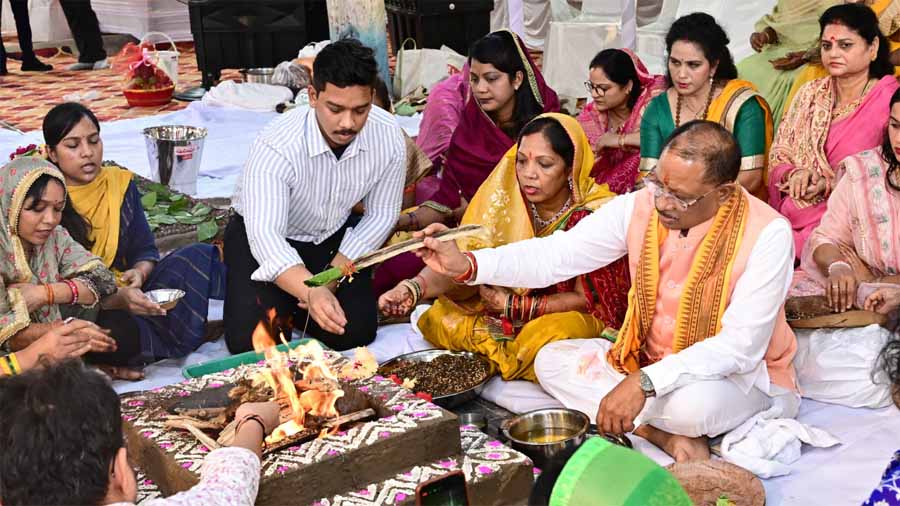 मुख्यमंत्री साय ने प्रदेशवासियों की सुख-समृद्धि, एवं शांति की कामना की