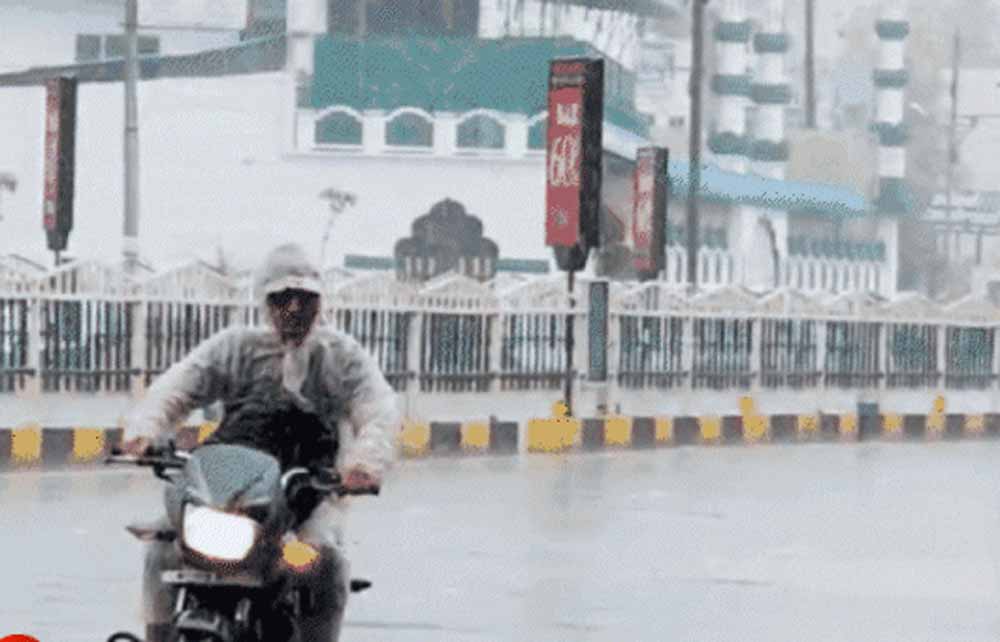 कई मौसम प्रणालियां सक्रिय, अगले 24 घंटे में ग्वालियर-रीवा समेत 24 जिलों में भारी बारिश का अलर्ट