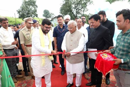 प्रत्येक जनजातीय व्यक्ति के विकास के लिए राज्य एवं केंद्र सरकार कार्य कर रही हैं- राज्यपाल पटेल