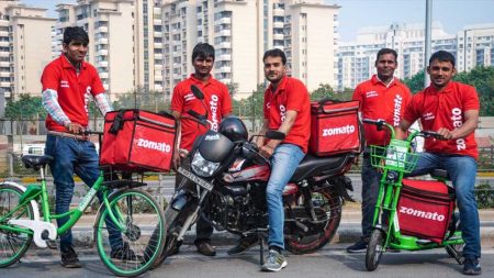 Zomato से खाना मंगाना अब पड़ेगा महंगा, कंपनी ने त्‍योहारी मौसम में बढ़ाई प्‍लेटफॉर्म फीस