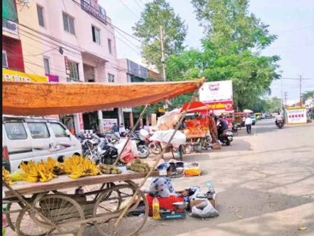 महानगर में सड़कों के किनारे हुए अवैध कब्जों पर सख्ती बढ़ाई जाएगी, सिर्फ 15 दिन की मोहलत